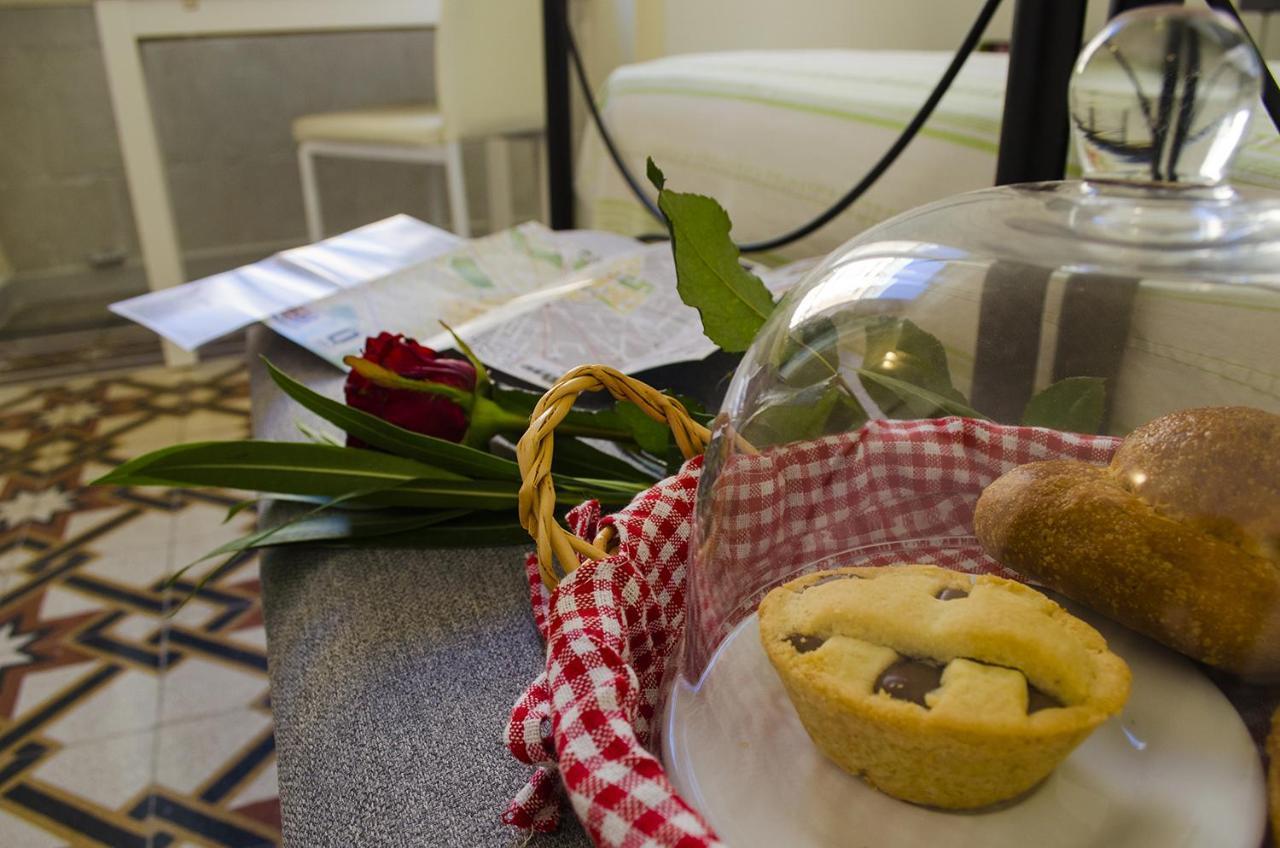 Bed and Breakfast Ingrosso House Lecce Exterior foto